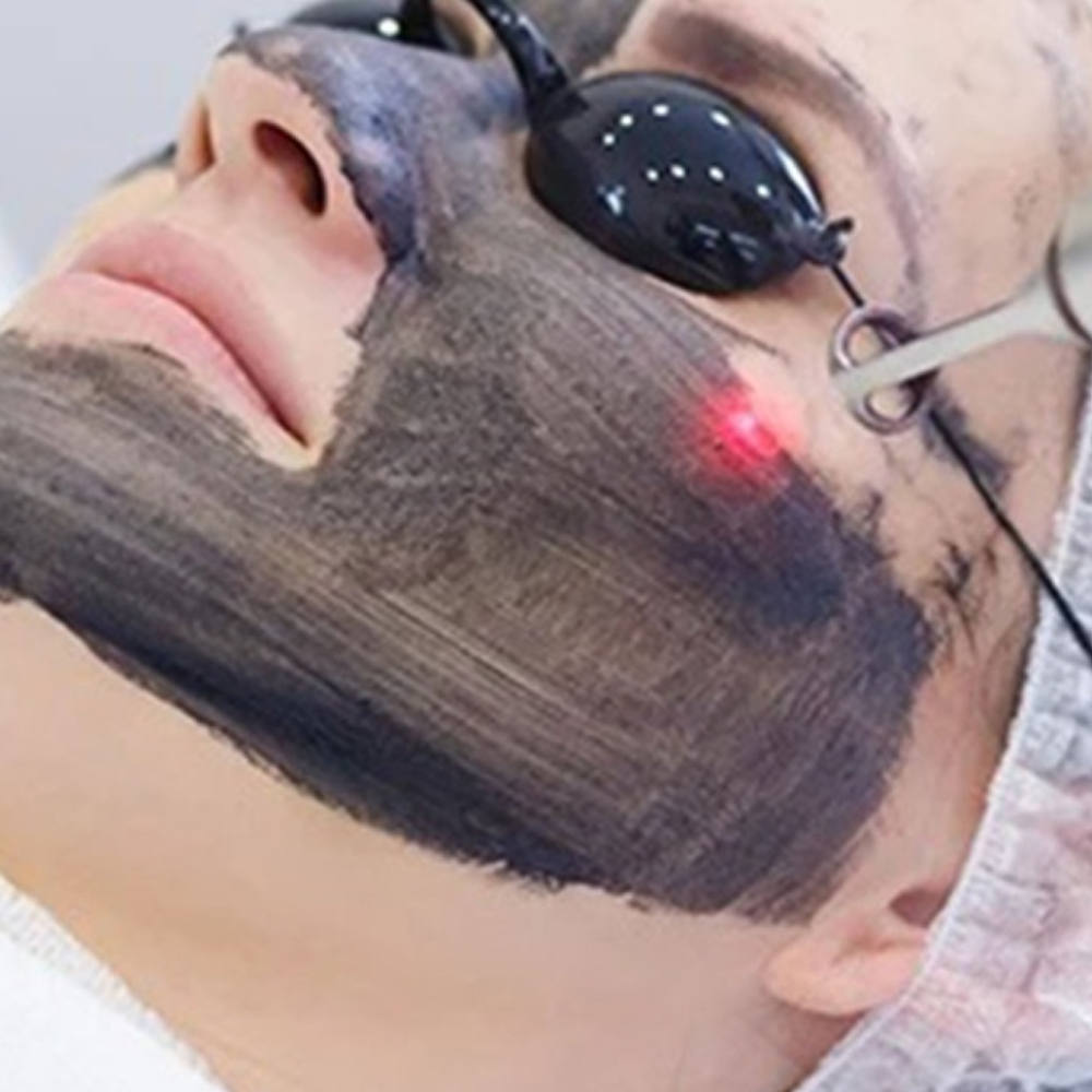 Black-Doll-Hollywood-Facials